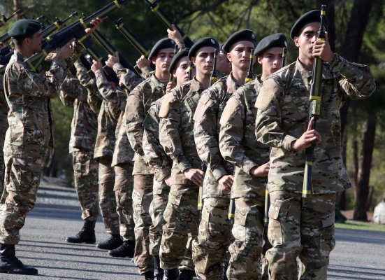 Görüşümüz: Ordunun gerçekten başpiskoposun otobüslerine ihtiyacı var mıydı?