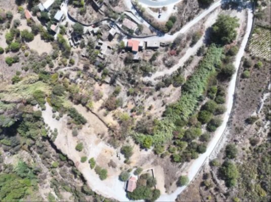 Terk Edilmiş Trozena Köyü İçin Canlandırma Planı: Konutlar, Şarap İmalathanesi ve Bağlar