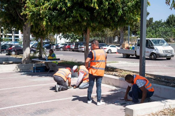 Latsia-Yeri'de akıllı park sistemi kuruluyor