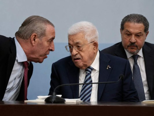 Başarısız bir otoritenin saray politikaları
