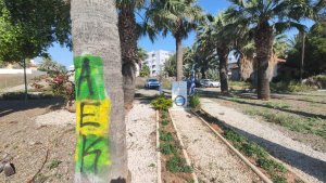 Larnaca'da taraftar grafitileri Kition arkeolojik alanına ulaştı, belediye başkanı harekete geçilmesini istiyor