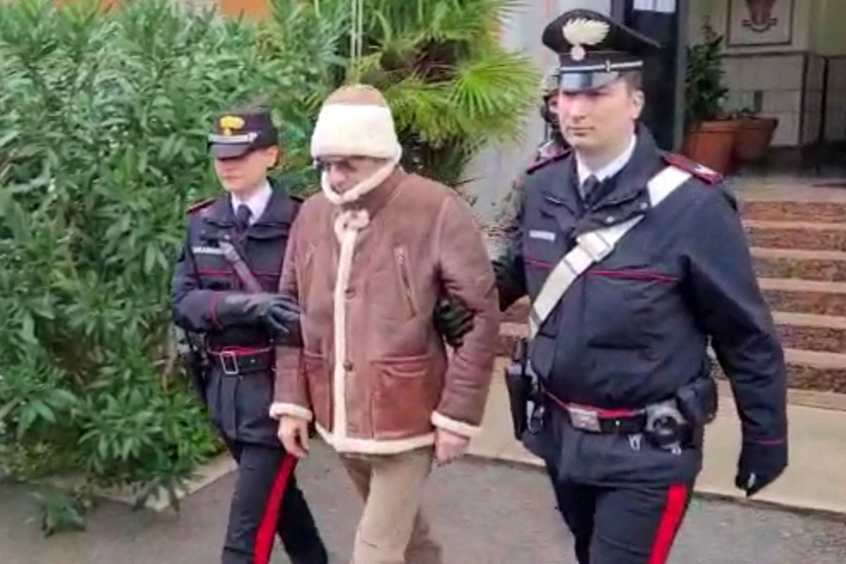 İtalya, mafya babası Messina Denaro'ya bağlı kara para aklama şebekesini çökertti