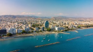 FOX Realty: Limasol ve Baf'ta Satılık ve Kiralık Gayrimenkuller