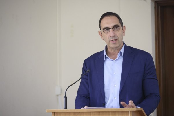 Ioannou: Gençler Kıbrıs Sorununda Yeni Hamlenin Şekillenmesine Yardım Etmeli