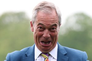 Reform UK'in yükselişi, İngiliz siyasetinde tektonik kaymanın habercisi
