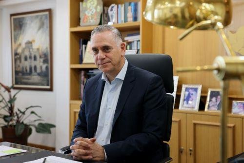 Diko, doğal gaz gelirleriyle emekli maaşlarını artırmayı vaat etti