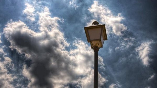Kıbrıs genelinde yer yer sağanak ve fırtına bekleniyor, gece açılma var