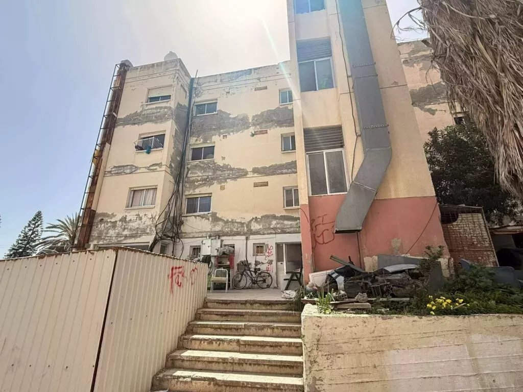Limasol'daki Ölümlü Bina Çöküşü Güvenlik Başvurularında Patlamaya Yol Açtı