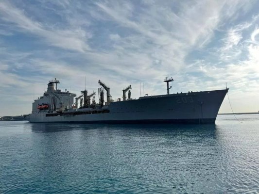 ABD ordusu Doğu Pasifik'te bir tekneye saldırı düzenledi: 2 ölü, 1 yaralı