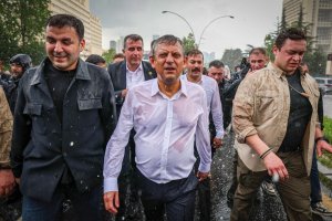 Türkiye'de muhalefet liderinin görevden alınması Kıbrıslı Türkleri dehşete düşürdü