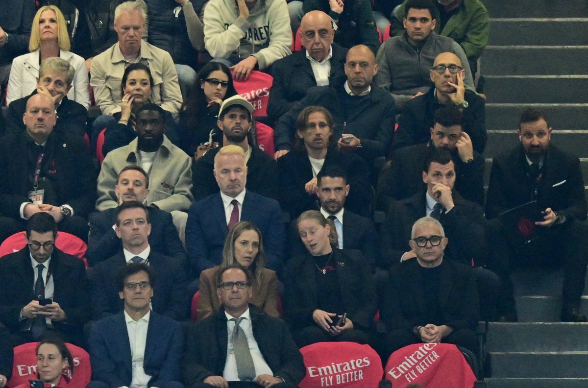 AC Milan'da iç kriz: Taraftar protestoları ve şampiyonluk yarışı baskısı