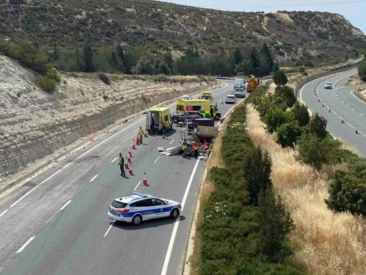 Lefkoşa otoyolunda feci kaza: İşçi ağır yaralandı, sürücünün kanında kokain çıktı