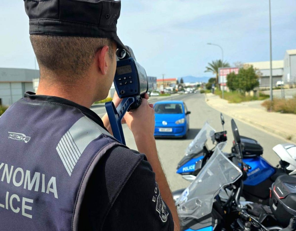 Gece operasyonunda dört kişi gözaltına alındı