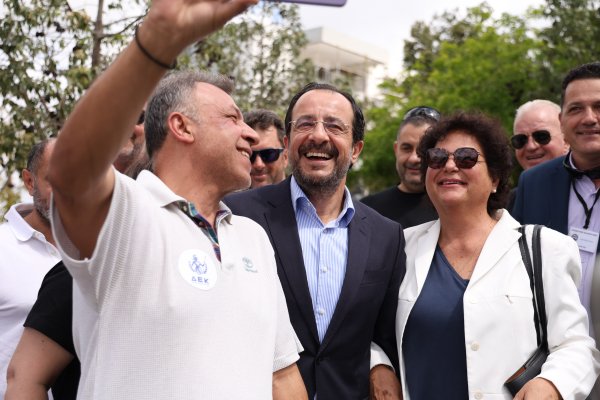 Christodoulides vatandaşları parlamento seçimlerinde oy kullanmaya çağırdı