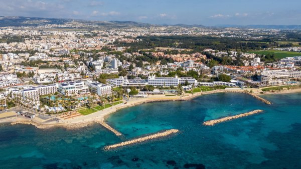 Kıbrıs İş Dünyası: Bank of Cyprus, Denizcilik, Konut, Skroutz ve Cyta'dan Önemli Gelişmeler