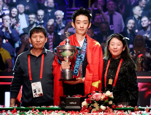 Wu Yize, Crucible'da tarihe geçti: 18-17'lik nefes kesen finalle dünya şampiyonu