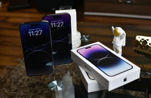 Akıllı telefon sevkiyatları maliyet artışı öncesi yükseldi