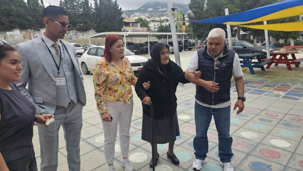 Baf'ta 105 yaşındaki seçmen oyunu kullandı