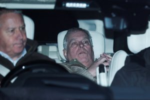 İngiltere, Andrew Mountbatten-Windsor'un ticaret görevi için güvenlik soruşturması kanıtı bulamadı
