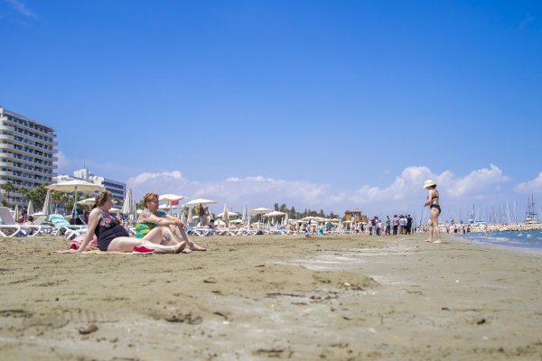 Çatışma Öncesi Patlayan Kıbrıs Turizmi: Yeni Rakamlar Düşüşü Gözler Önüne Serdi