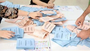 Kıbrıs seçim sonuçları: DISY'li Demetriou tercih oylarında zirvede, altı parti meclise girdi