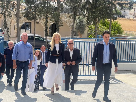 Demetriou seçimlerde istikrarın galip gelmesi çağrısında bulundu