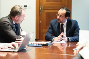 Christodoulides, AB Enerji Komiseri ile Bir Araya Geldi