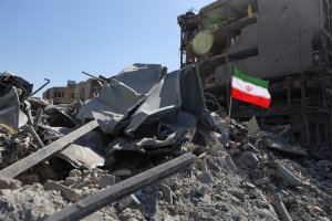 Trump İran Anlaşması Hakkında: Beğenmezsem Bombalamaya Geri Döneriz