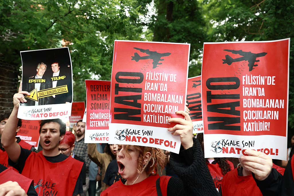 NATO Zirvesi Öncesi Türkiye'de Terör Operasyonu: 209 Gözaltı