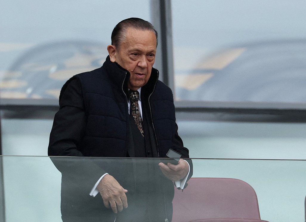West Ham Başkanı Sullivan, Tarihi İddialar Üzerine Görevinden Ayrıldı