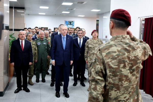 Türk Savunma Bakanlığı, Fransa'yı Kıbrıs Askeri Anlaşması Konusunda Uyardı