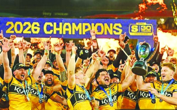 Hurricanes, Waikato Chiefs'i 60-5 Ezerek Super Rugby Pacific Şampiyonu Oldu