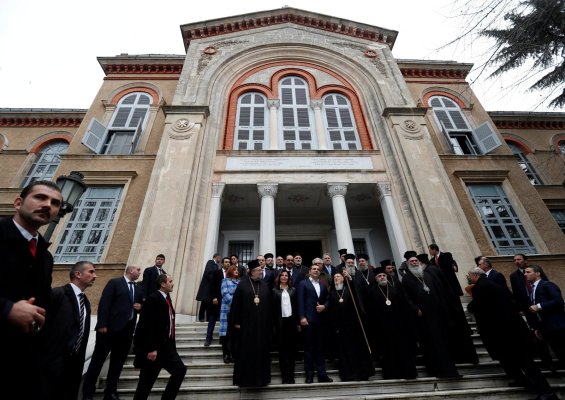 Erdoğan, Halki Ruhban Okulu'nun Yeniden Açılması İçin Görüşme Talimatı Verdi