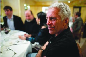 Çok Az Amerikalı Trump Yönetiminin Epstein Davalarında Adalet Sağladığını Düşünüyor