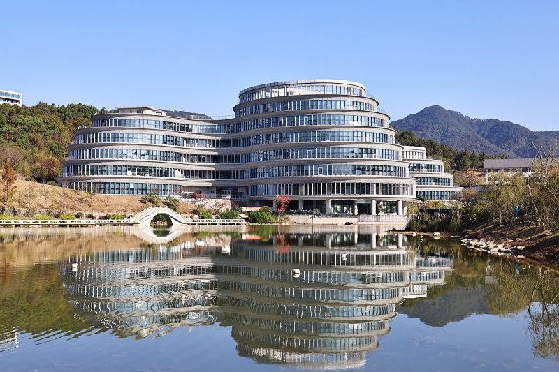 Frederick Üniversitesi Çin'de Bilgisayar Bilimi Programı Başlatıyor