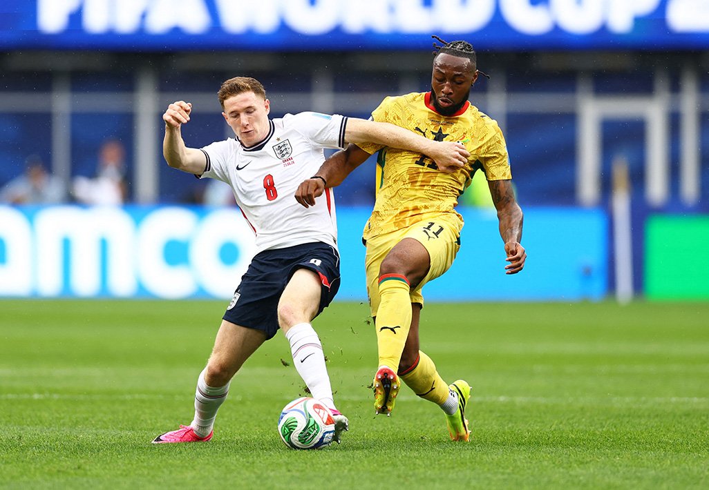 Manchester City, Elliot Anderson İçin Kulüp Rekoru Kırdı