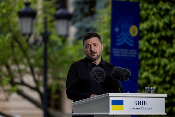 Macron, Starmer ve Merz, 7 Haziran'da Londra'da Zelenskiy ile Görüşecek