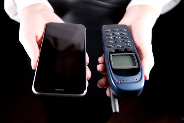 Acil durum uyarıları akıllı telefonu olmayanlar için sirenlere ve SMS'e dayanacak