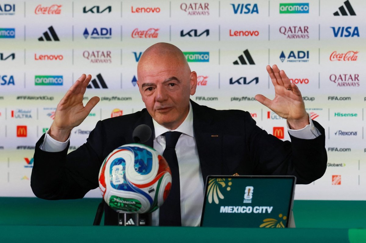 FIFA Başkanı, ABD'ye Girişte Yaşanabilecek Vize Sorunları Konusunda Çok Az Şey Yapabileceğini Kabul Etti