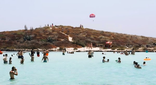 Kıbrıs'ta otel rezervasyonları yavaş yavaş toparlanıyor