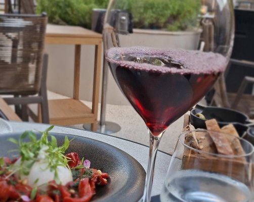 Restoran incelemesi: Ethos Vin neden Baf'ın en güzel restoranı olabilir