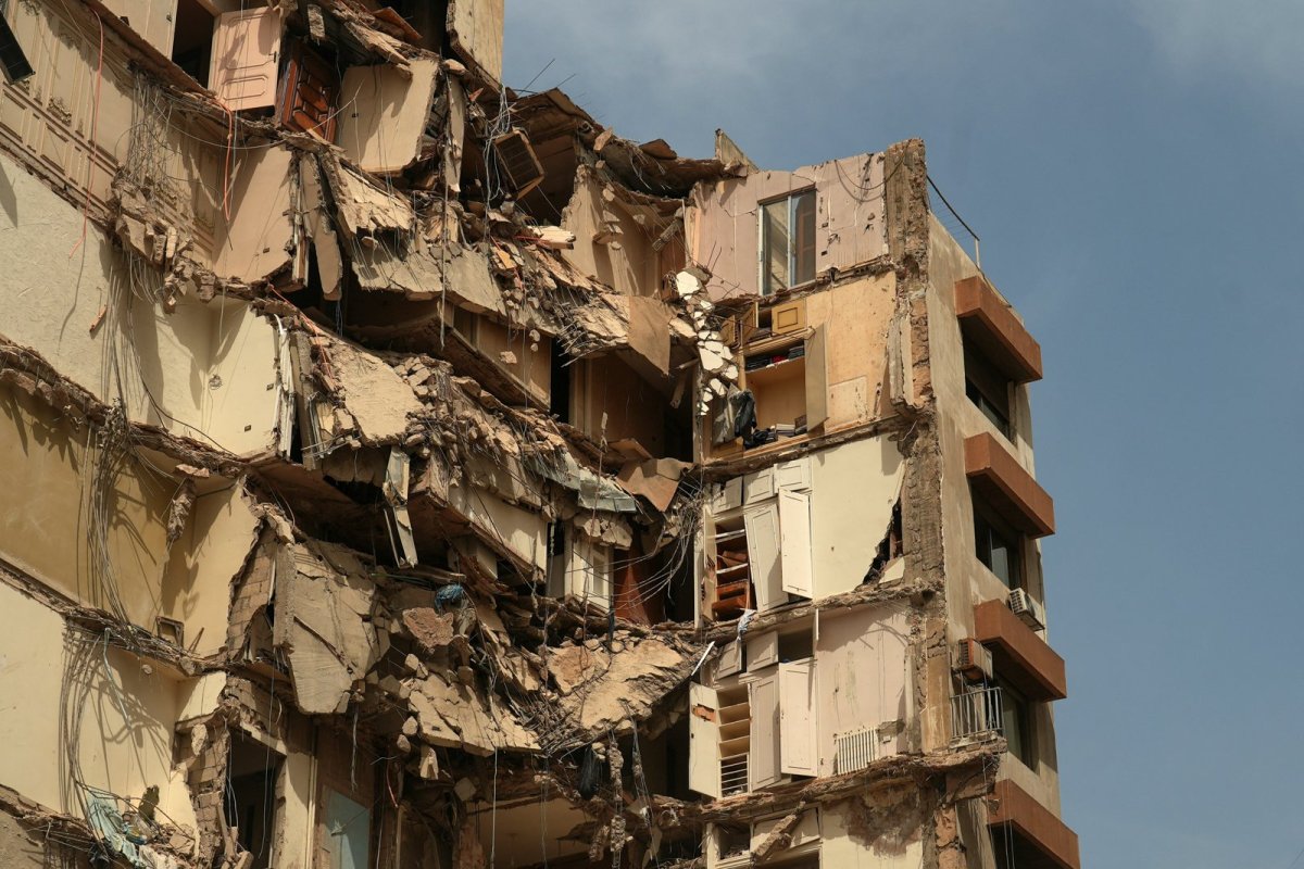 Ortadoğu'da Barış Umutları Artıyor: İsrail, Lübnan Ateşkesini Görüşüyor