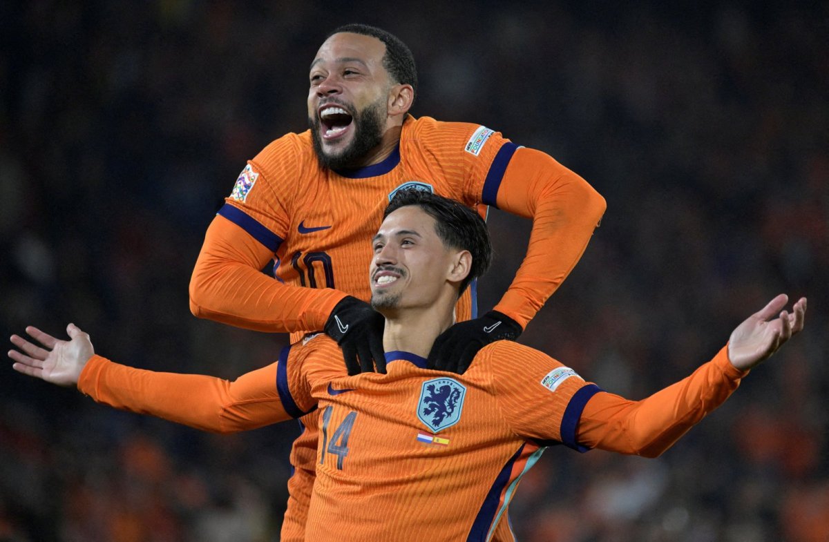 Hollanda yıldız eksikliğine rağmen Dünya Kupası şampiyonluğunu hedefliyor