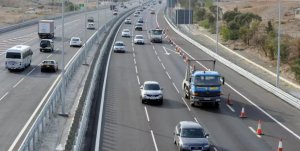 Paphos-Limassol Otoyolunda Kaza: Sağ Şerit Kapandı