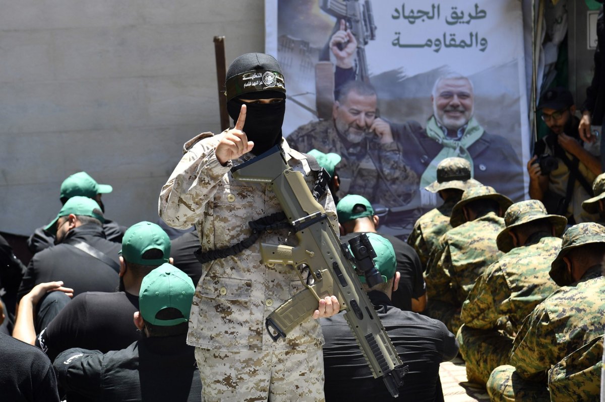 Hizbullah İsrail'e roket fırlattı, ABD arabuluculuğundaki anlaşma test ediliyor