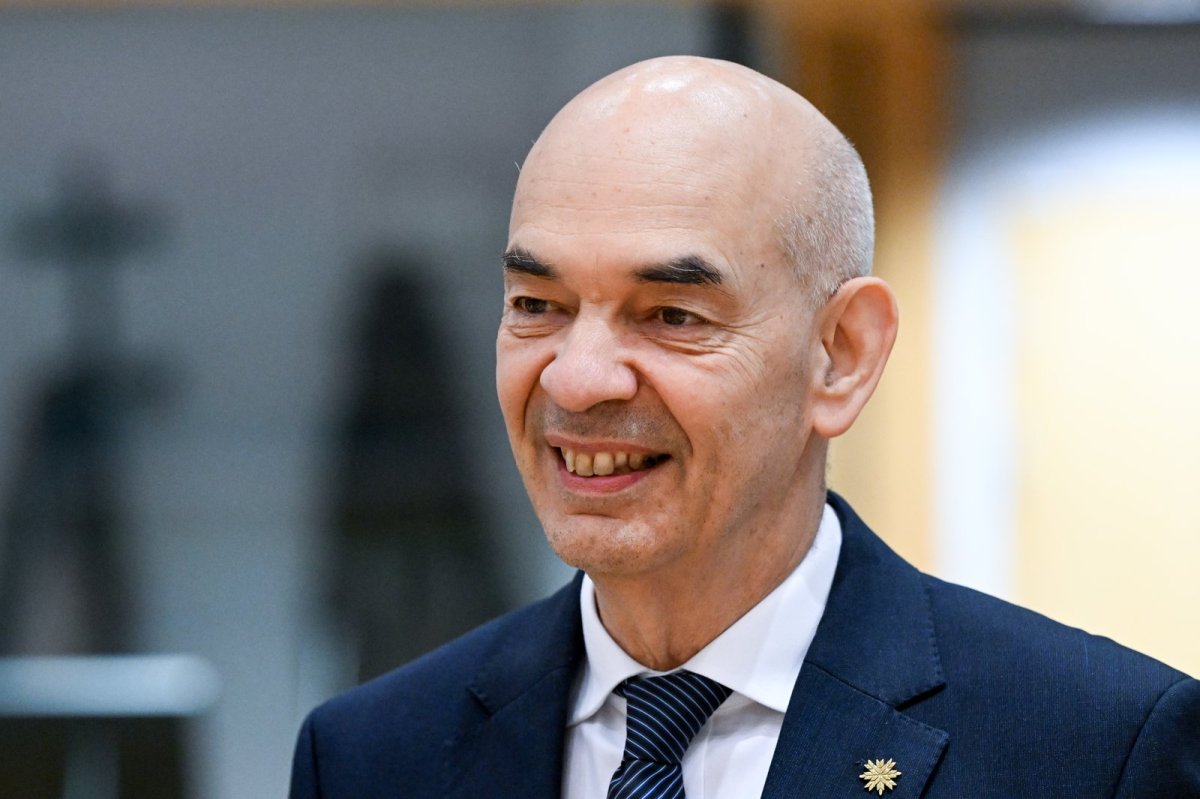 Ulaştırma Bakanı Zirvede: Bağlantı