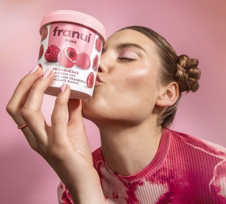 FRANUÍ Pink ile tanışın: yazın viral olmaya aday çikolatalı ahududu lezzeti
