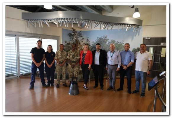 İngiliz Üsleri Akrotiri Sulak Alanı Çevresindeki Topluluklara Sivrisinek Kapanı Dağıttı