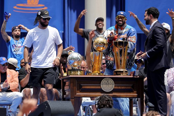 53 Yıllık Bekleyiş Knicks'in Şampiyonluk Geçit Töreninde Zaferle Son Buldu