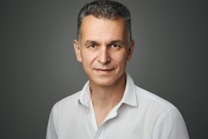 Gelecekten Yankılar: Kıbrıs'ın Yükselen Teknoloji Ekosistemindeki Eksik Parçalar